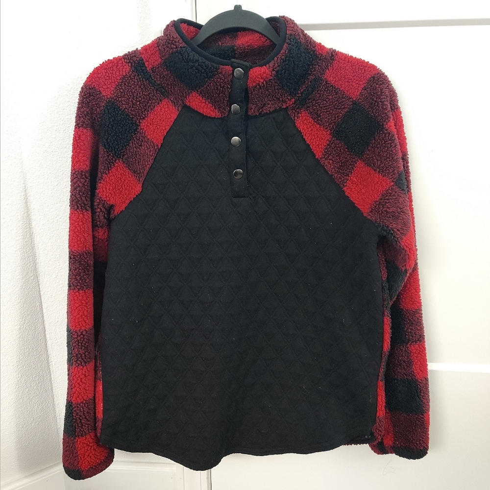 Maurices Buffalo Plaid/Quilted Fleece